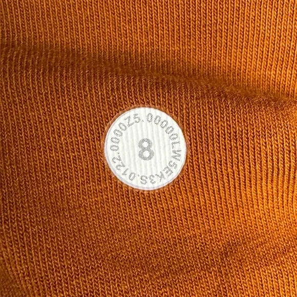 Lululemon Nulux Racerback Cropped Run Tank & Loungeful Straight Leg Pants Set - Picture 15 of 17